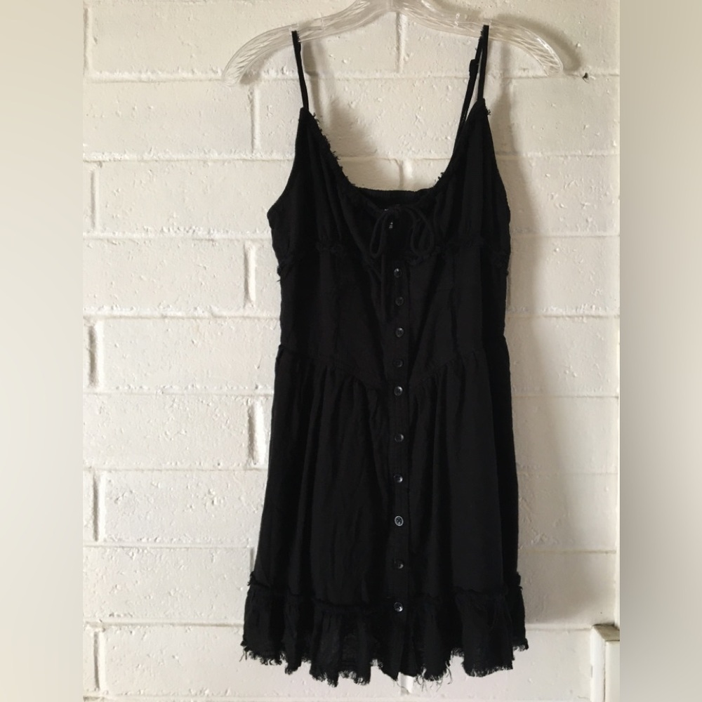 Urban Outfitters Black Sleeveless Button-Front Women's Dress 🍂🖤